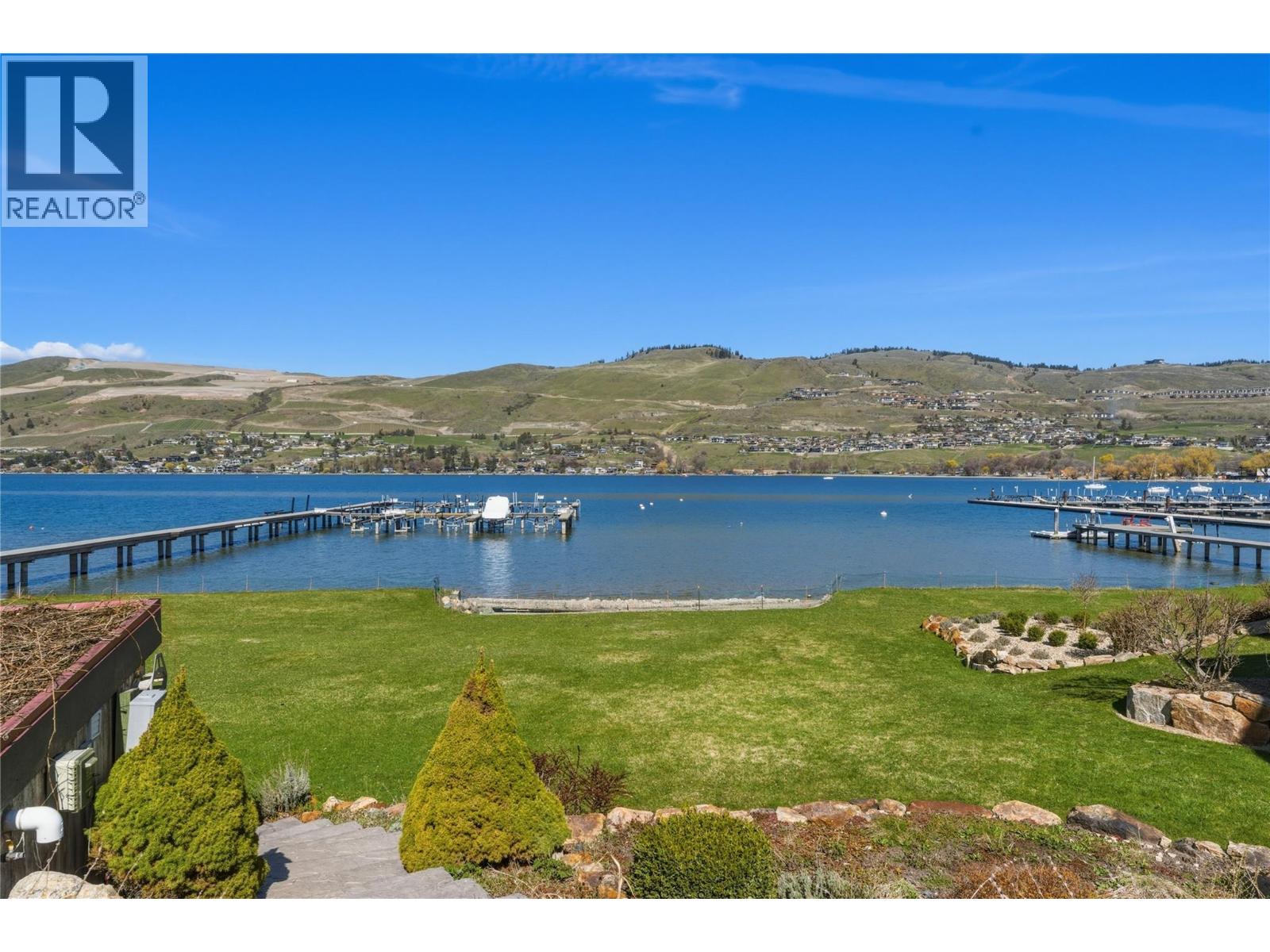 #8 7373 BROOKS LANE - 52