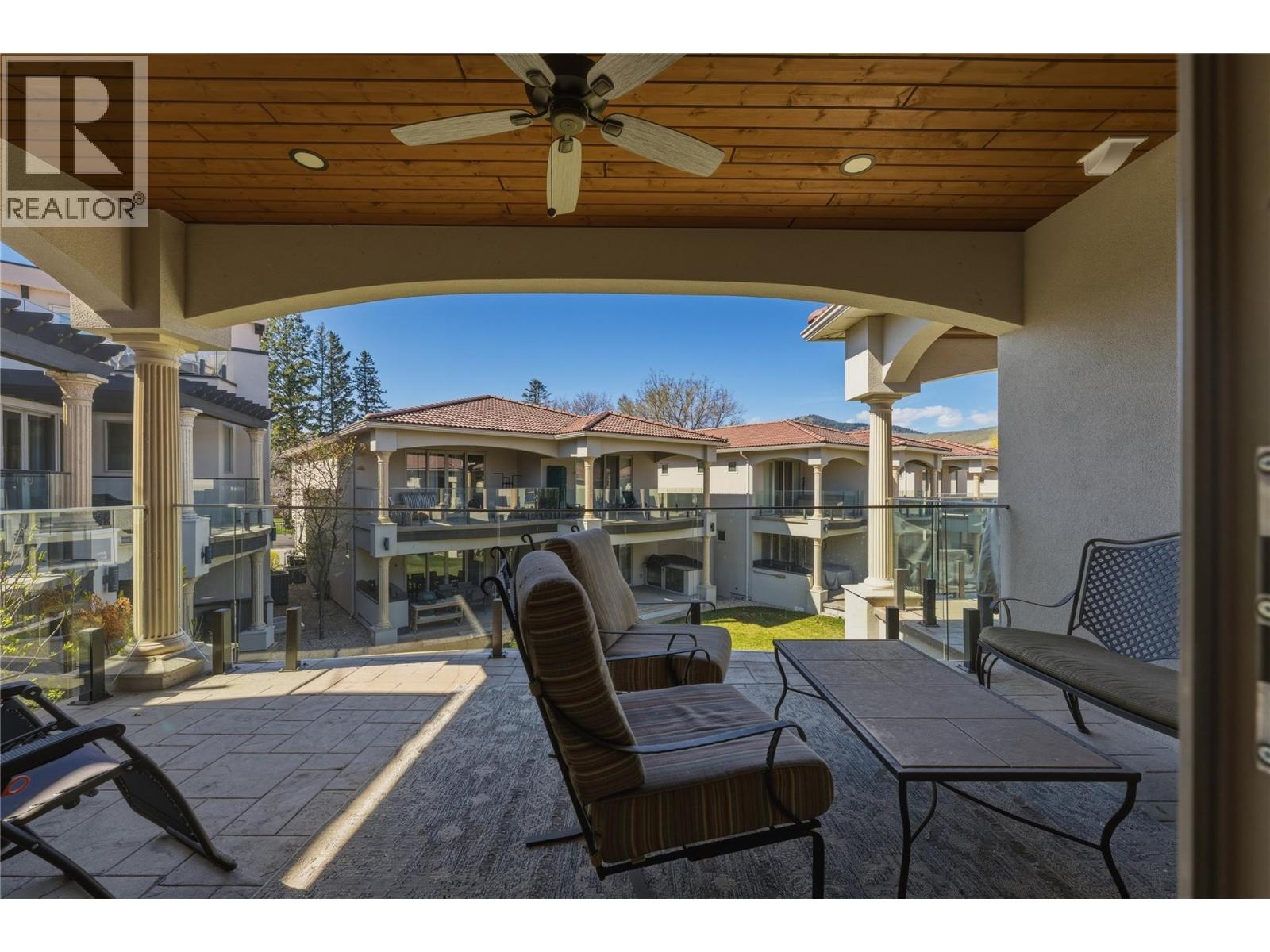 #8 7373 BROOKS LANE - 39