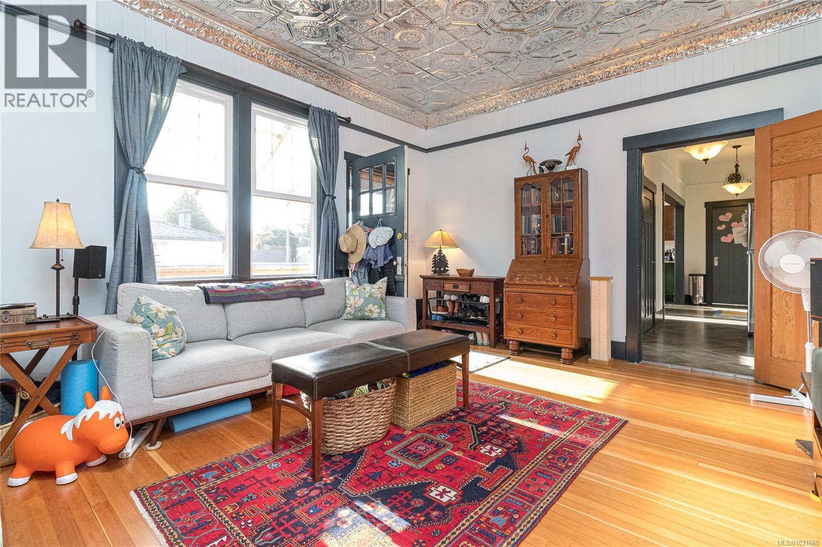 2920 SHAKESPEARE ST - 7