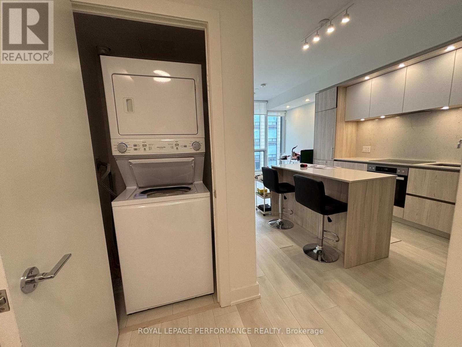 15 MERCER STREET - 15