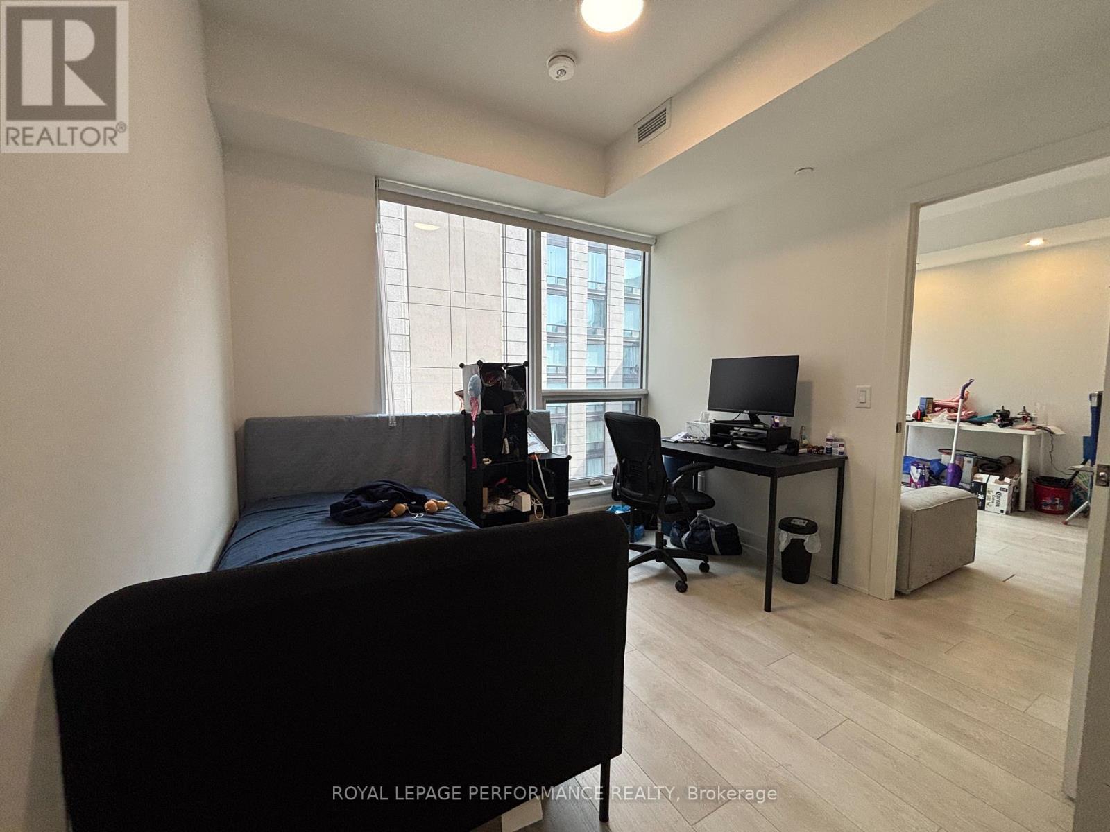 15 MERCER STREET - 19