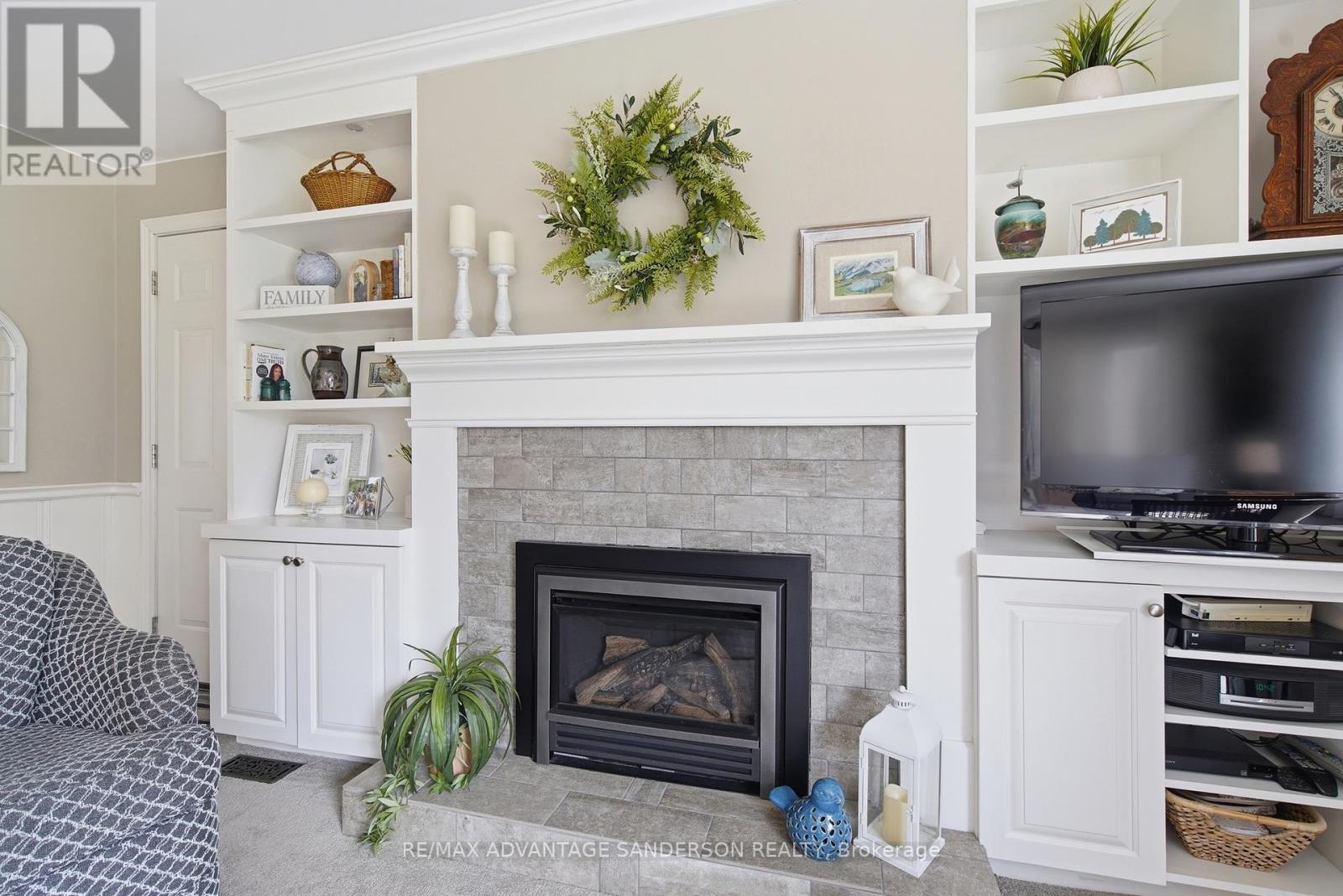 11247 MAPLE ROAD Property Photo