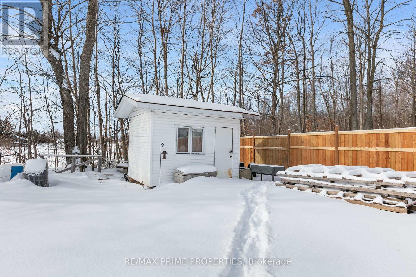 13475 CRUMP ROAD — photo 33