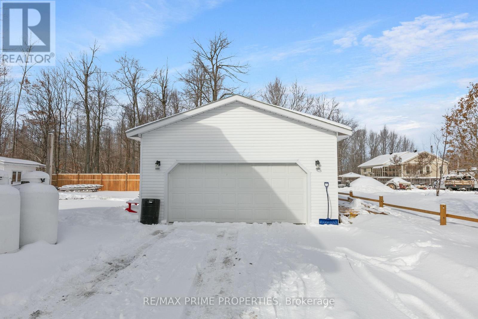 13475 CRUMP ROAD — photo 41
