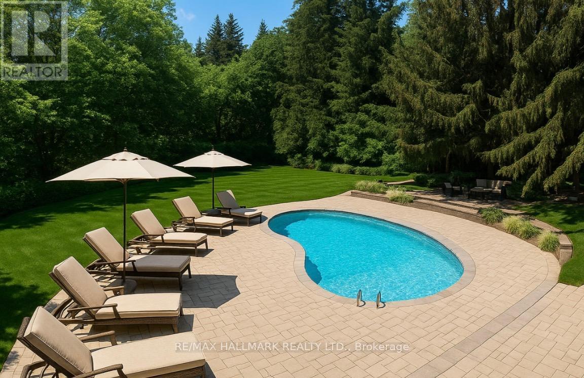 1382 ROUGEMOUNT DRIVE - 1
