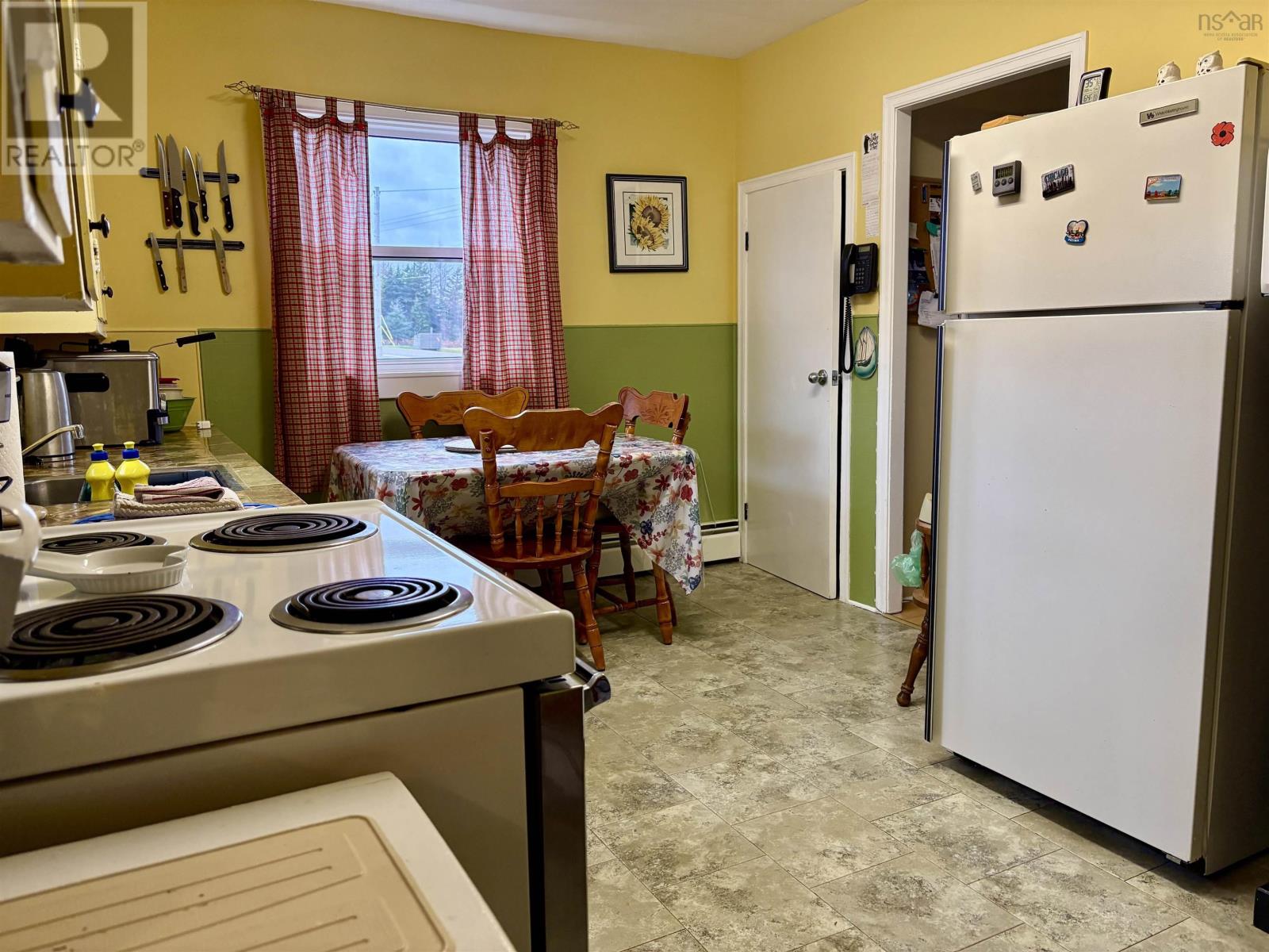 Property 27 of 40 of 1266 Back Road