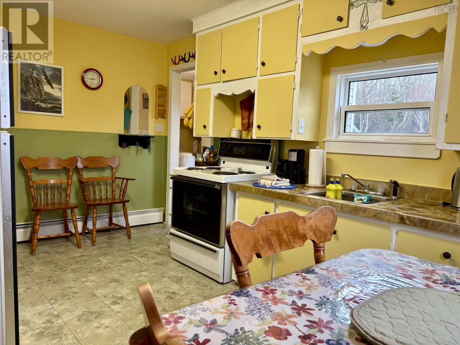 Property 17 of 40 of 1266 Back Road