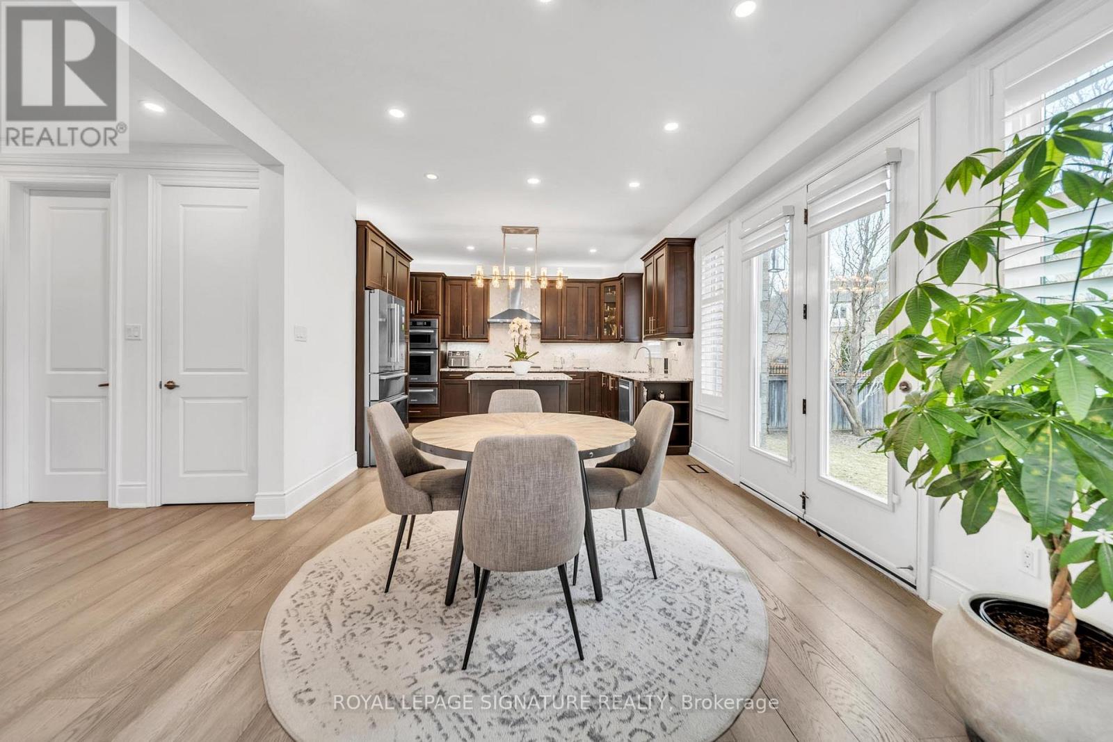 17 RODERICK COURT - 18