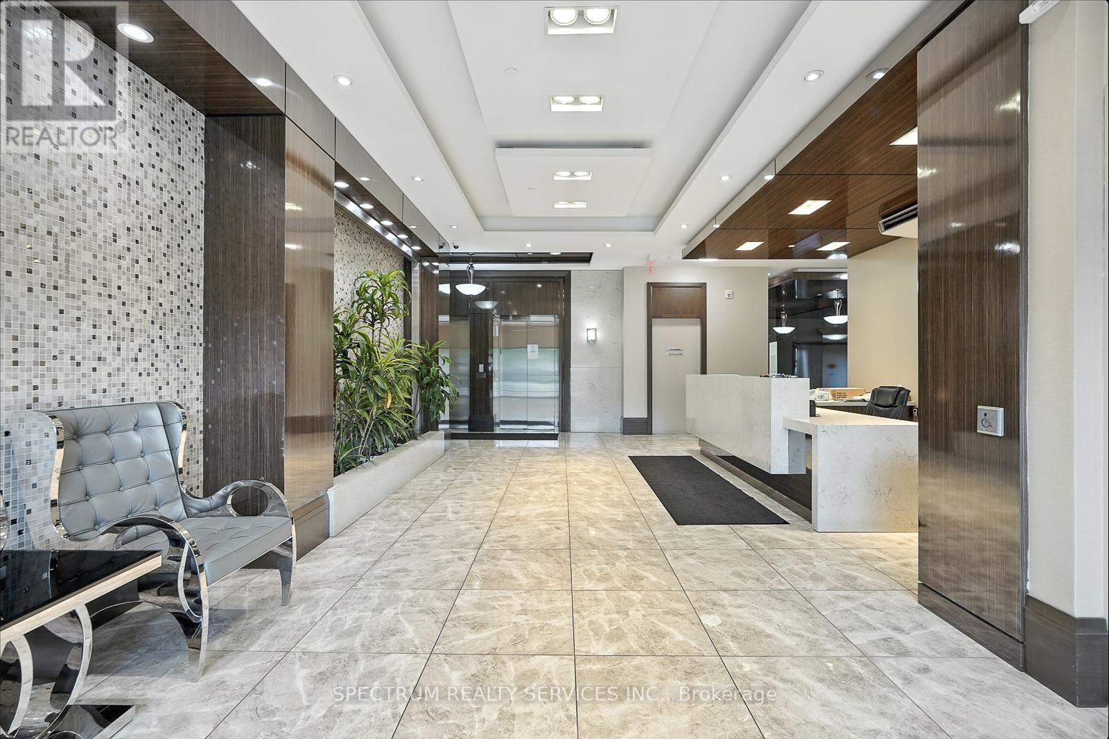 #411 86 WOODBRIDGE AVENUE - 2