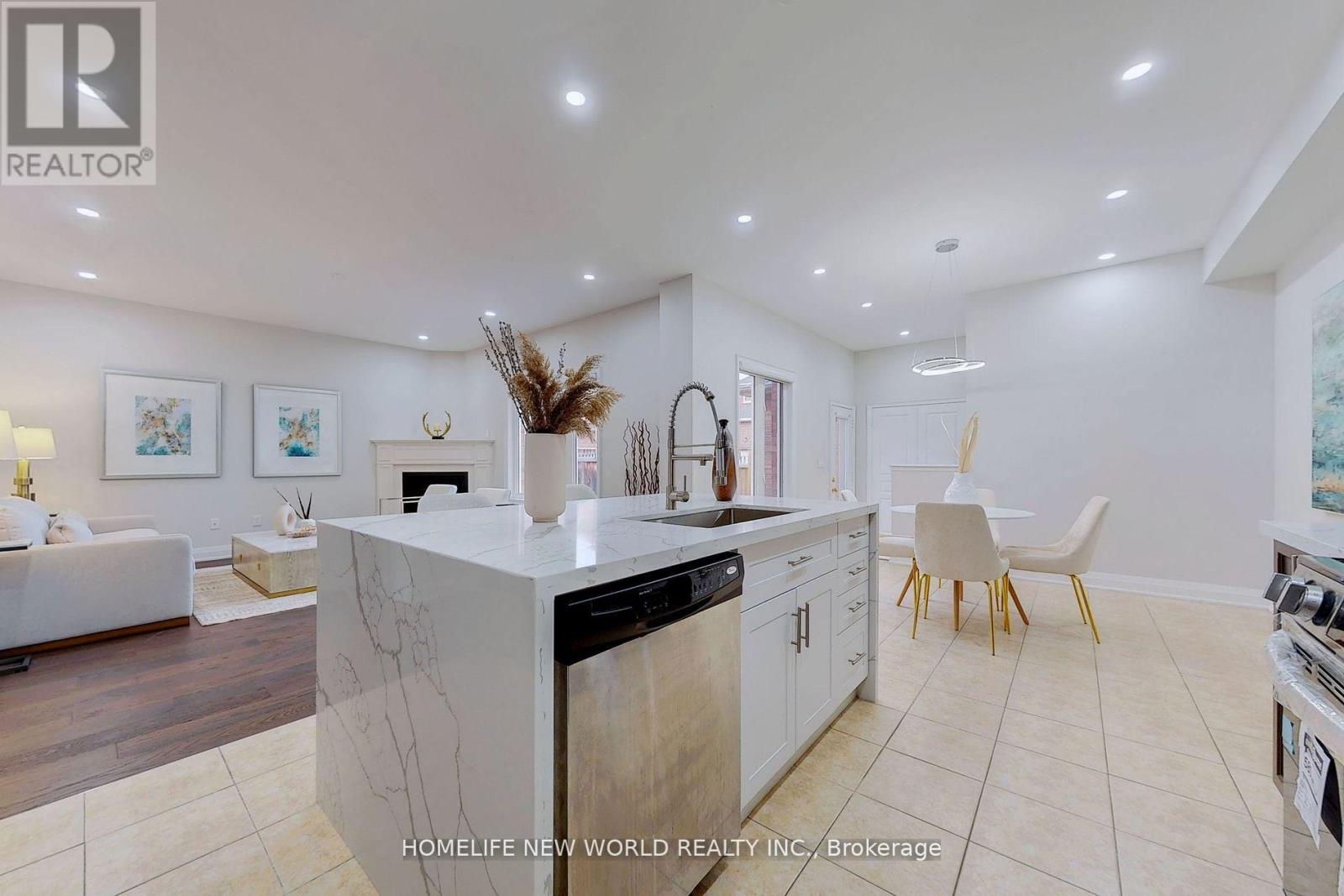 673 CORNELL ROUGE BOULEVARD - 15