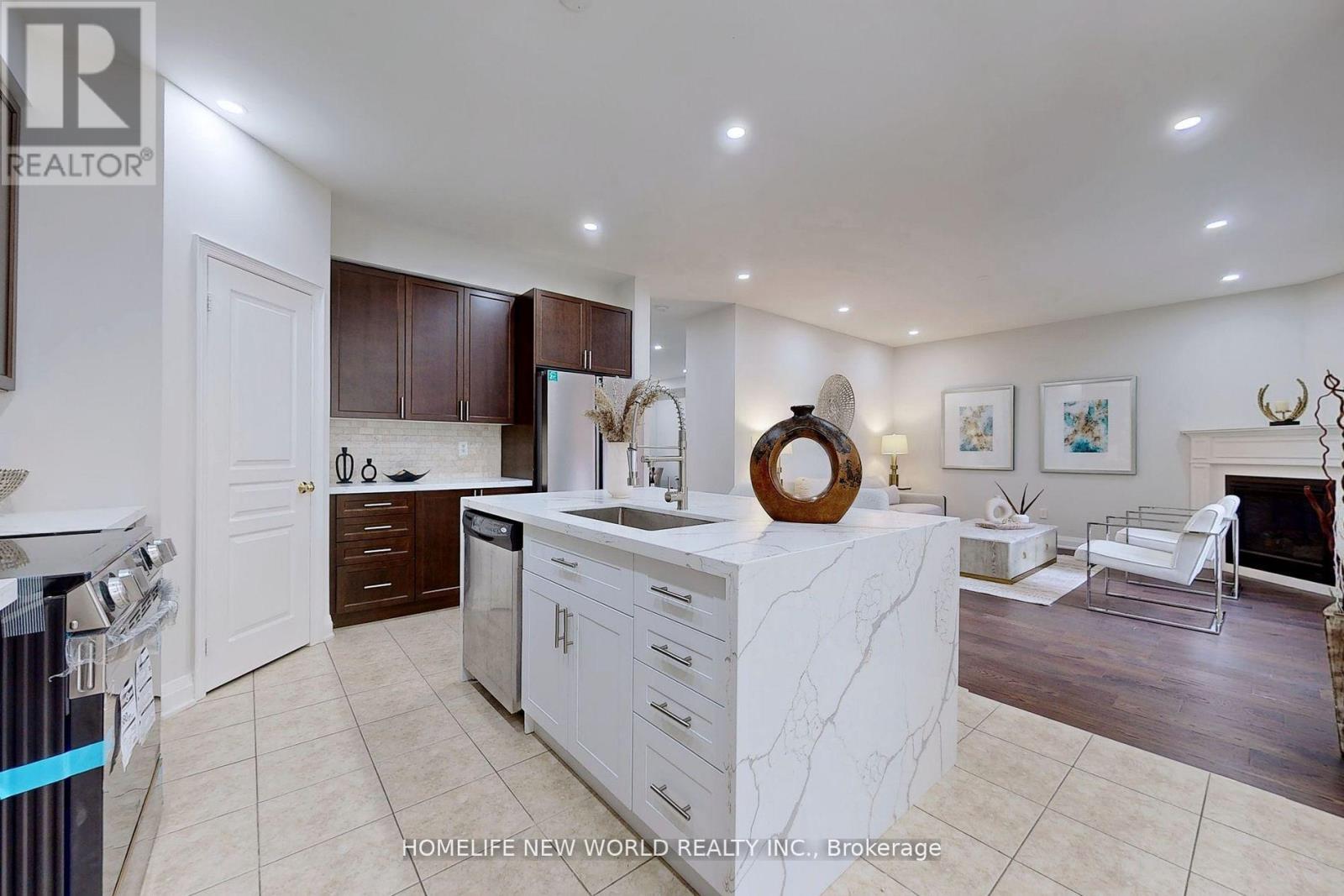 673 CORNELL ROUGE BOULEVARD - 18
