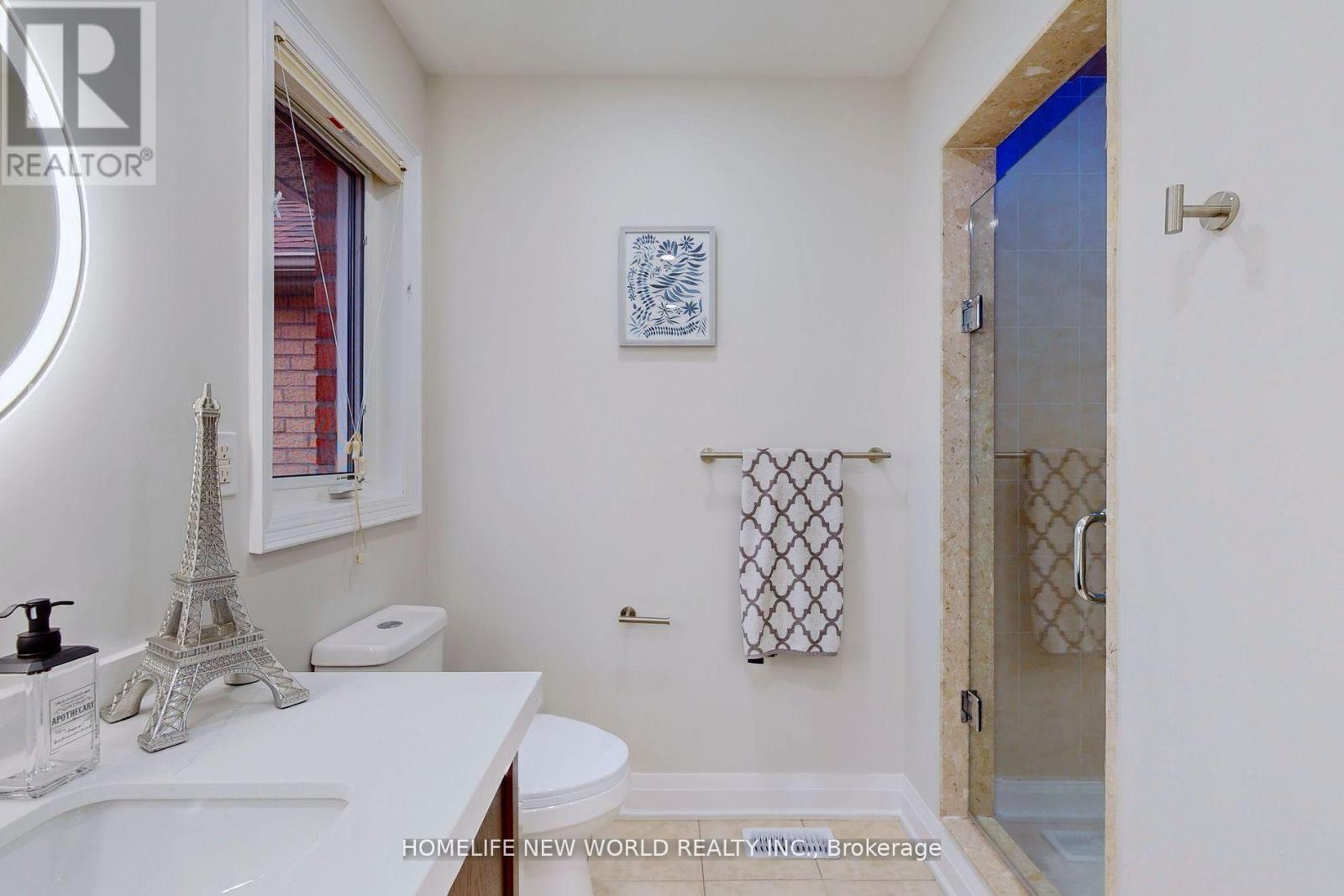673 CORNELL ROUGE BOULEVARD - 33
