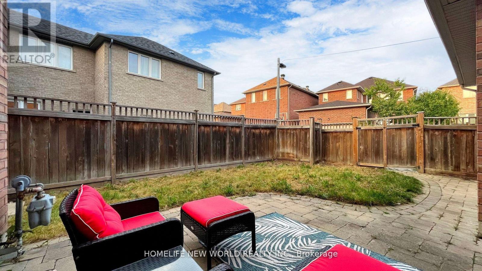 673 CORNELL ROUGE BOULEVARD - 38