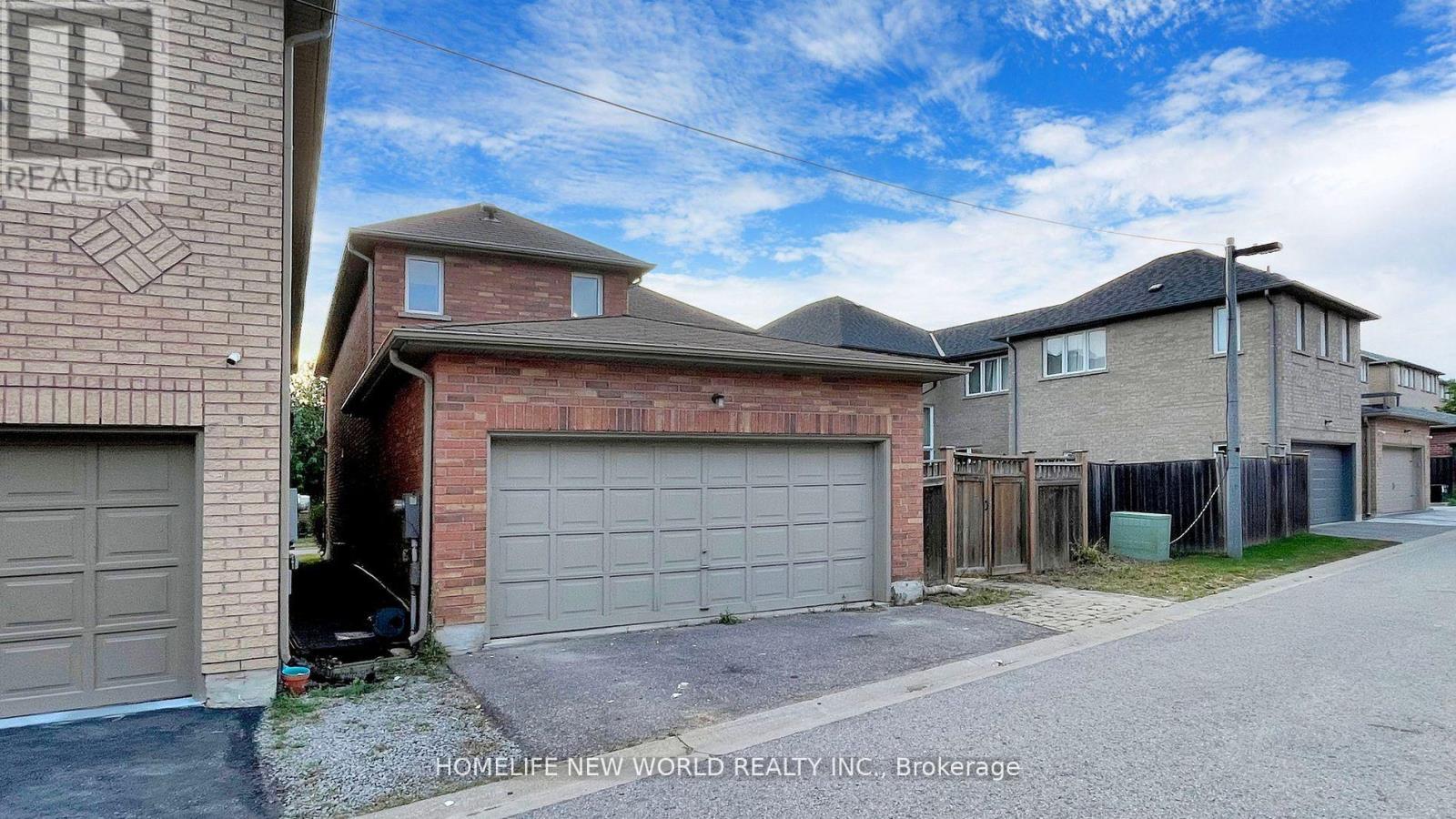 673 CORNELL ROUGE BOULEVARD - 39