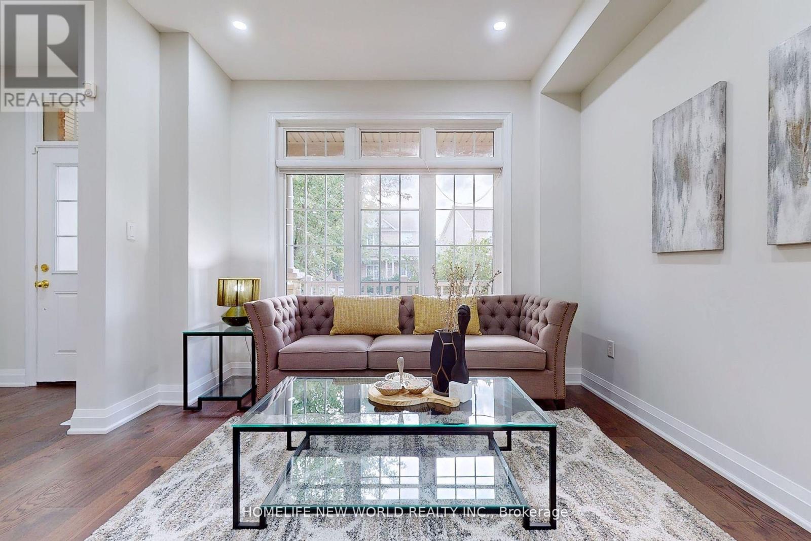673 CORNELL ROUGE BOULEVARD - 9