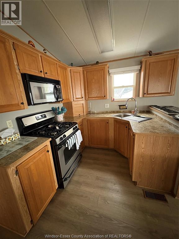 16 MULBERRY LANE — photo 24