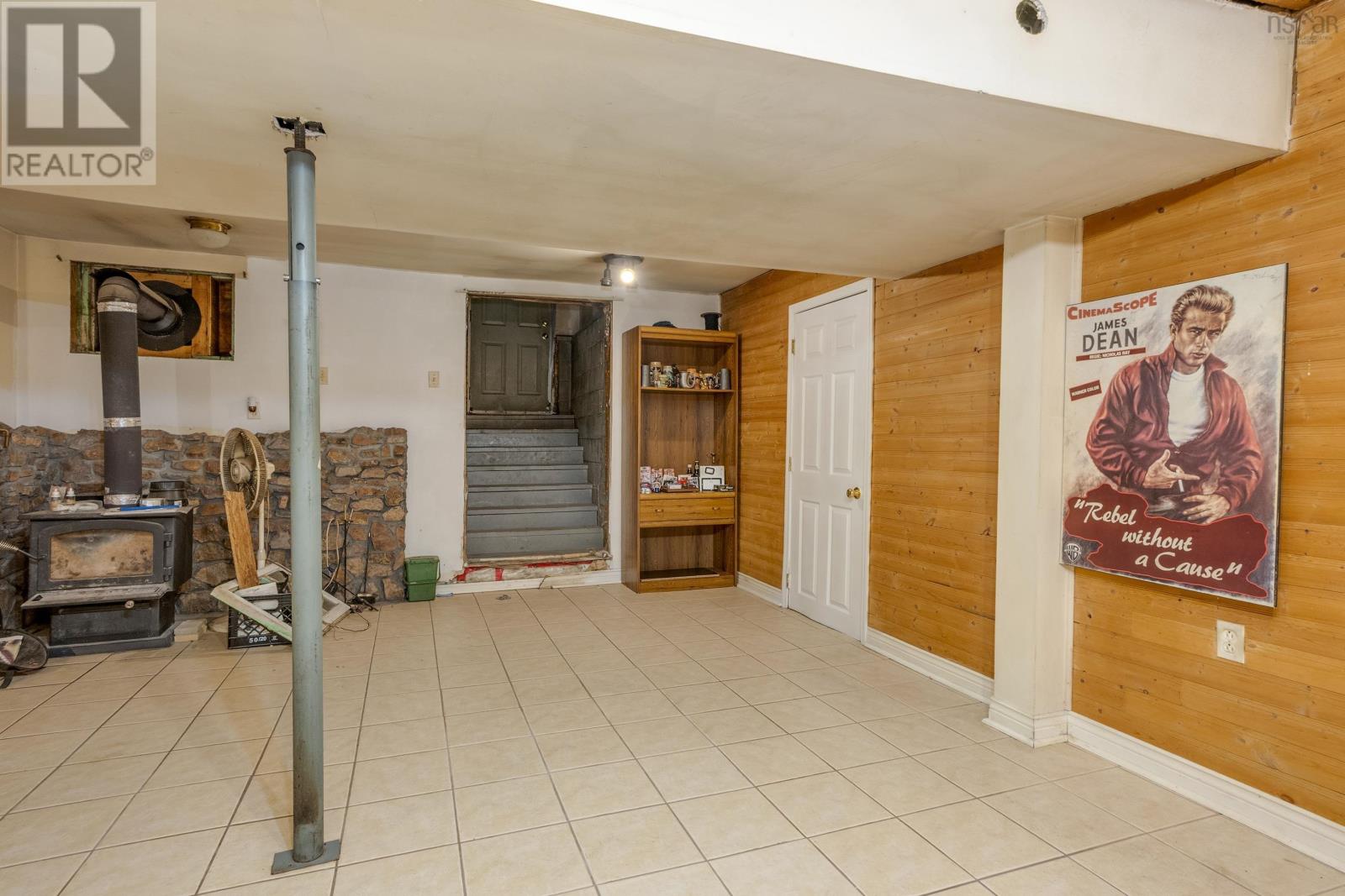 Property 4 of 41 of 10014 221 Highway