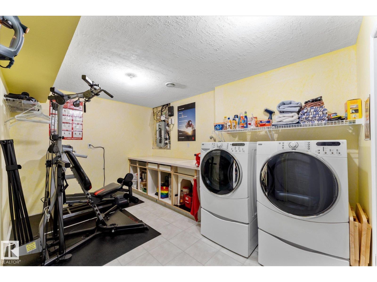 167 LAKELAND DR - 32