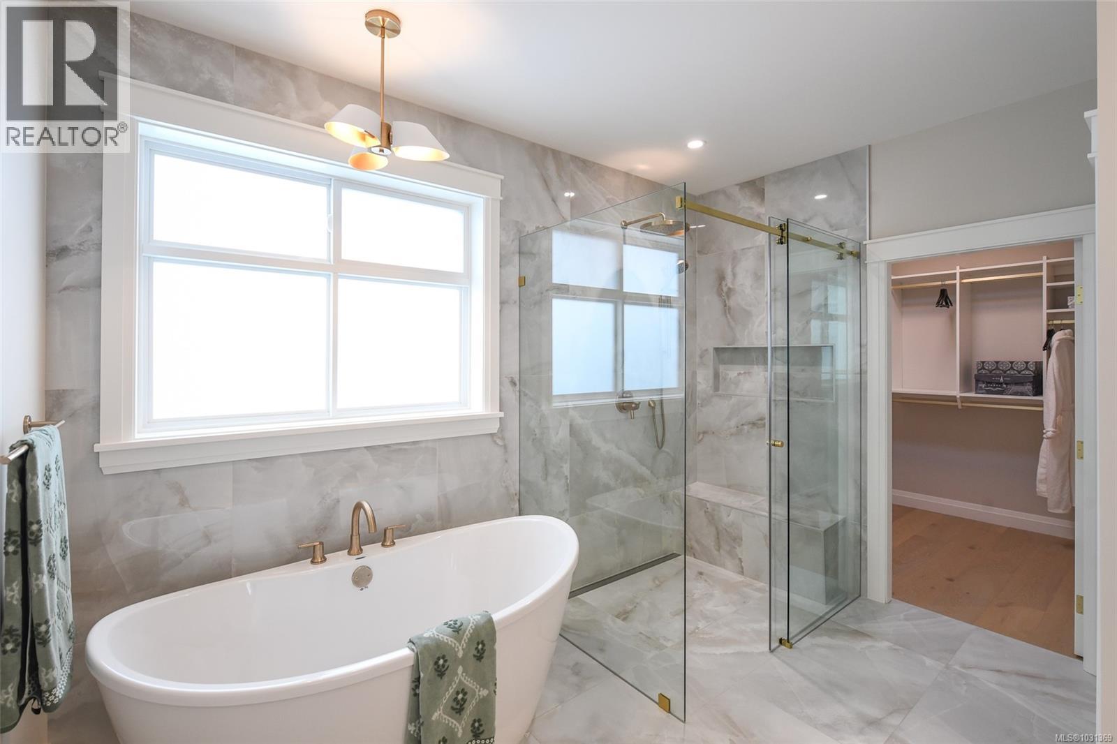 3222 WINCHESTER AVE - 32