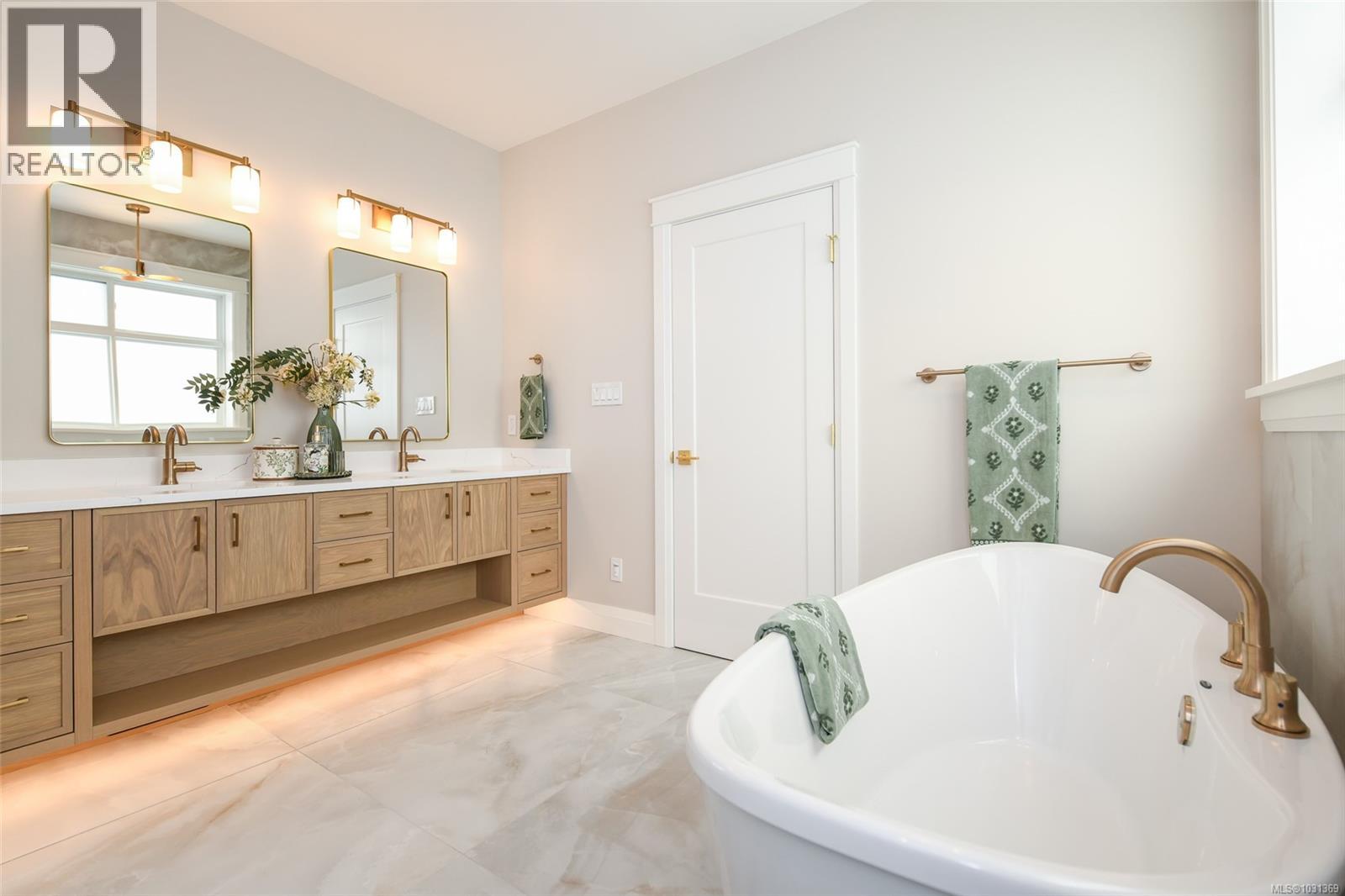 3222 WINCHESTER AVE - 33