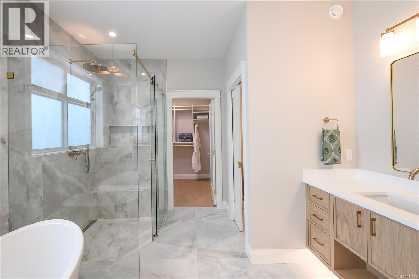 3222 WINCHESTER AVE - 37