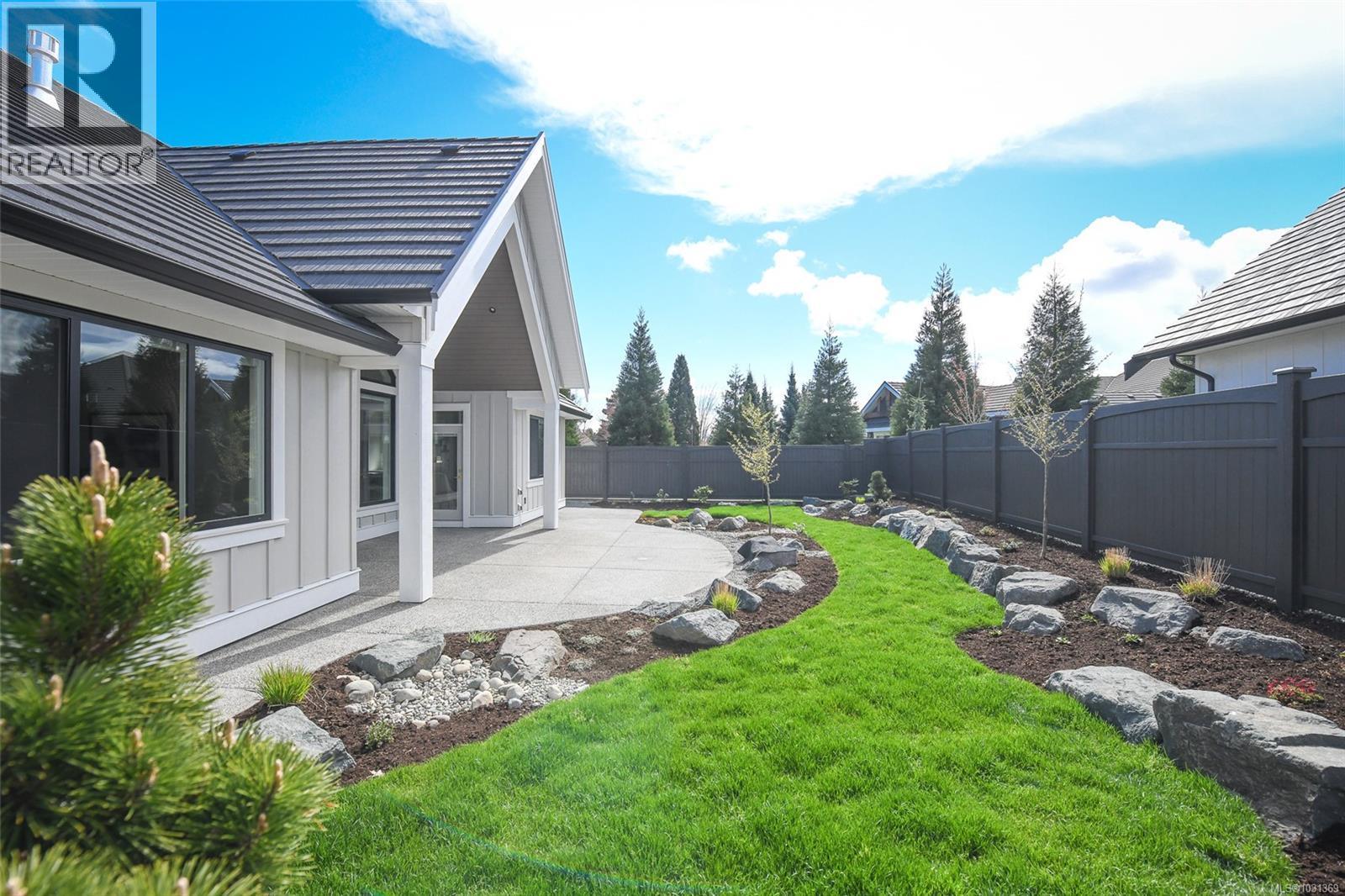 3222 WINCHESTER AVE - 47