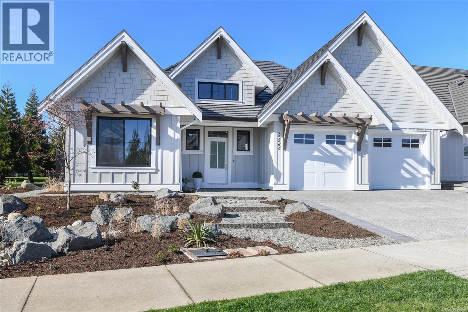 3222 WINCHESTER AVE - 52