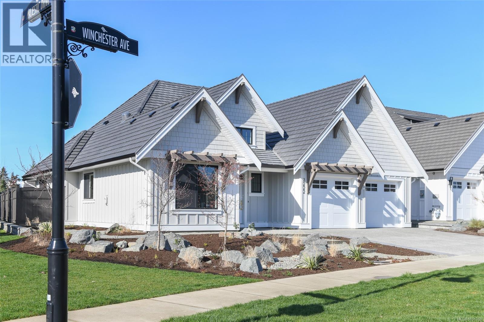 3222 WINCHESTER AVE - 53