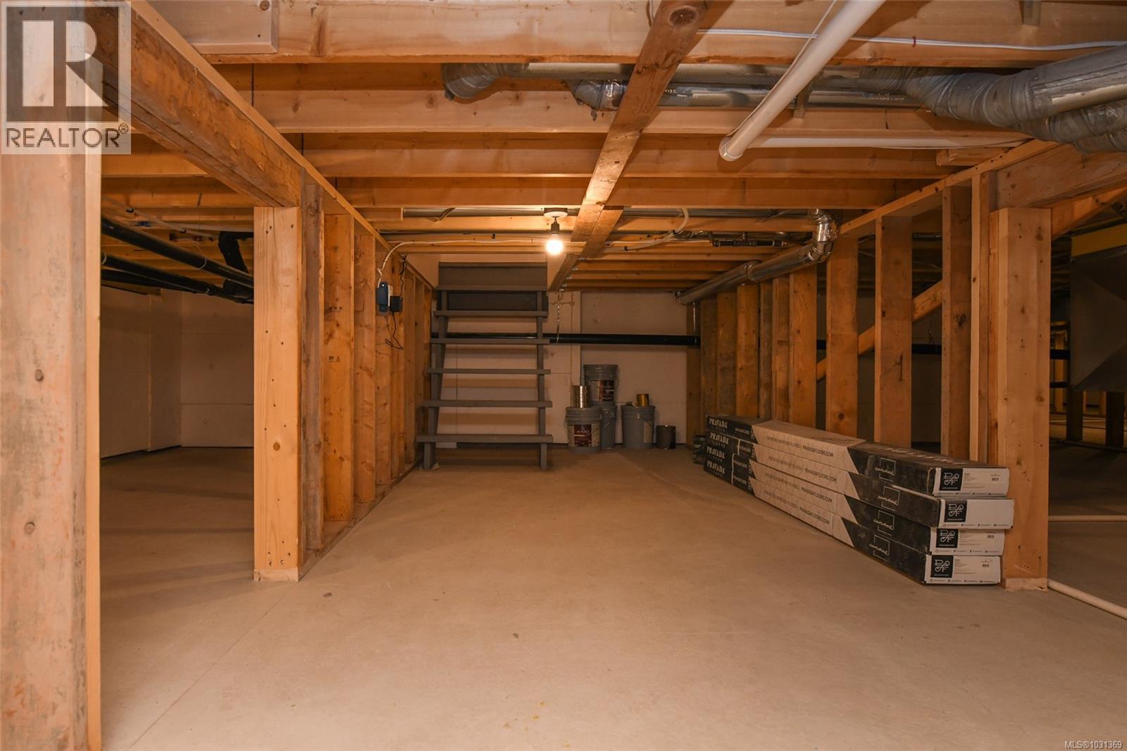 3222 WINCHESTER AVE - 62