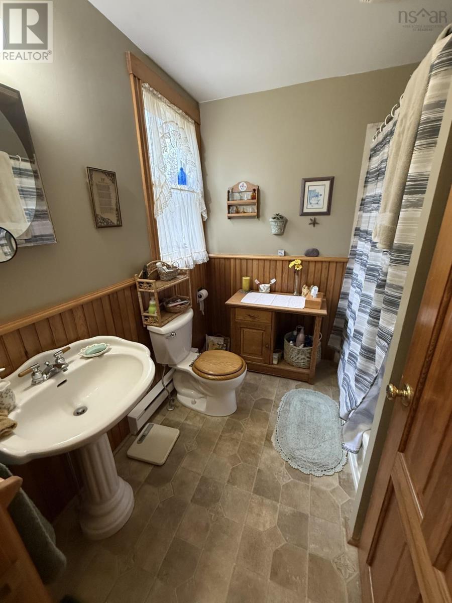 Property 16 of 30 of 788 BRIERLY BROOK Road