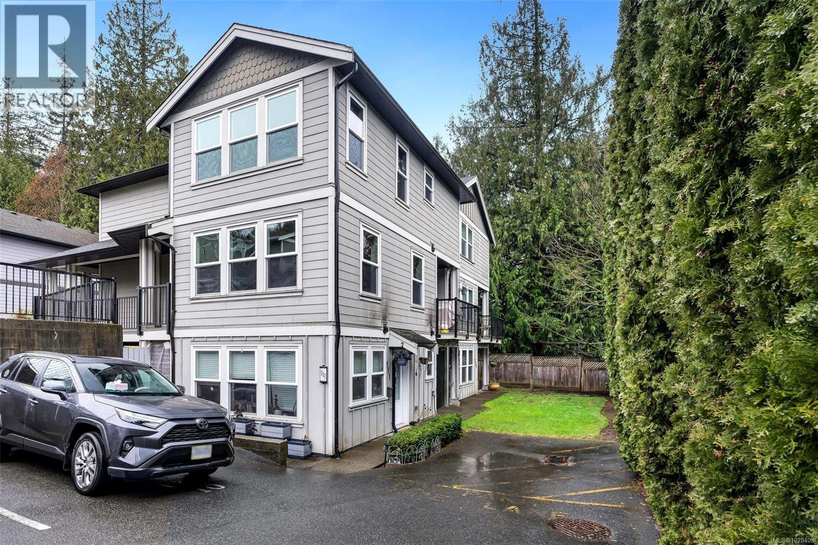 #109 954 WALFRED RD - 17