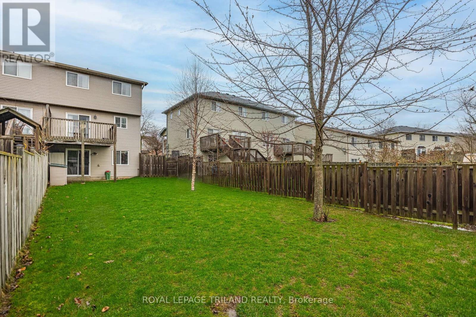 943 THISTLEDOWN WAY Property Photo