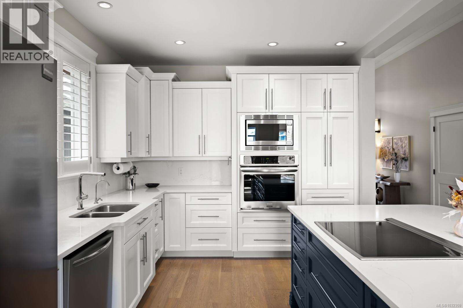 2027 HEDGESTONE LANE - 25