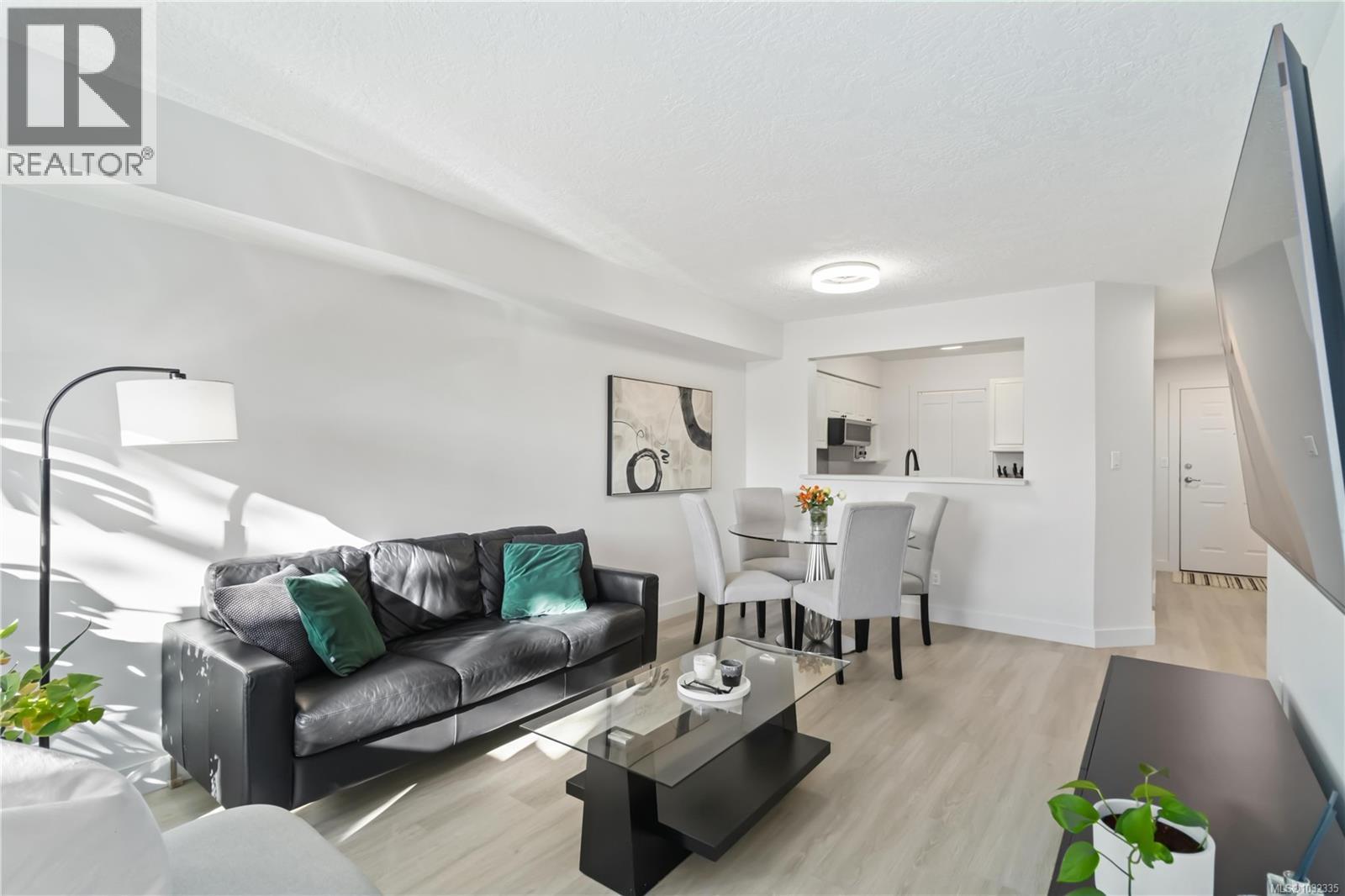 #219 2245 JAMES WHITE BLVD - 12