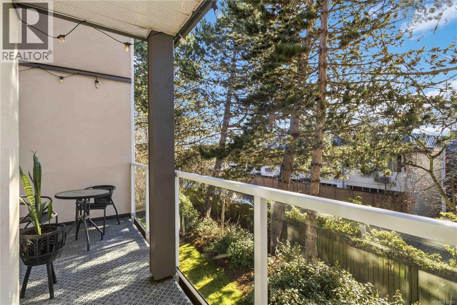 #219 2245 JAMES WHITE BLVD - 14