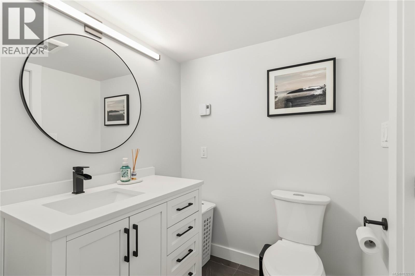 #219 2245 JAMES WHITE BLVD - 22