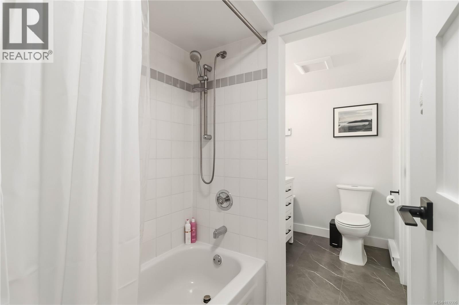 #219 2245 JAMES WHITE BLVD - 23