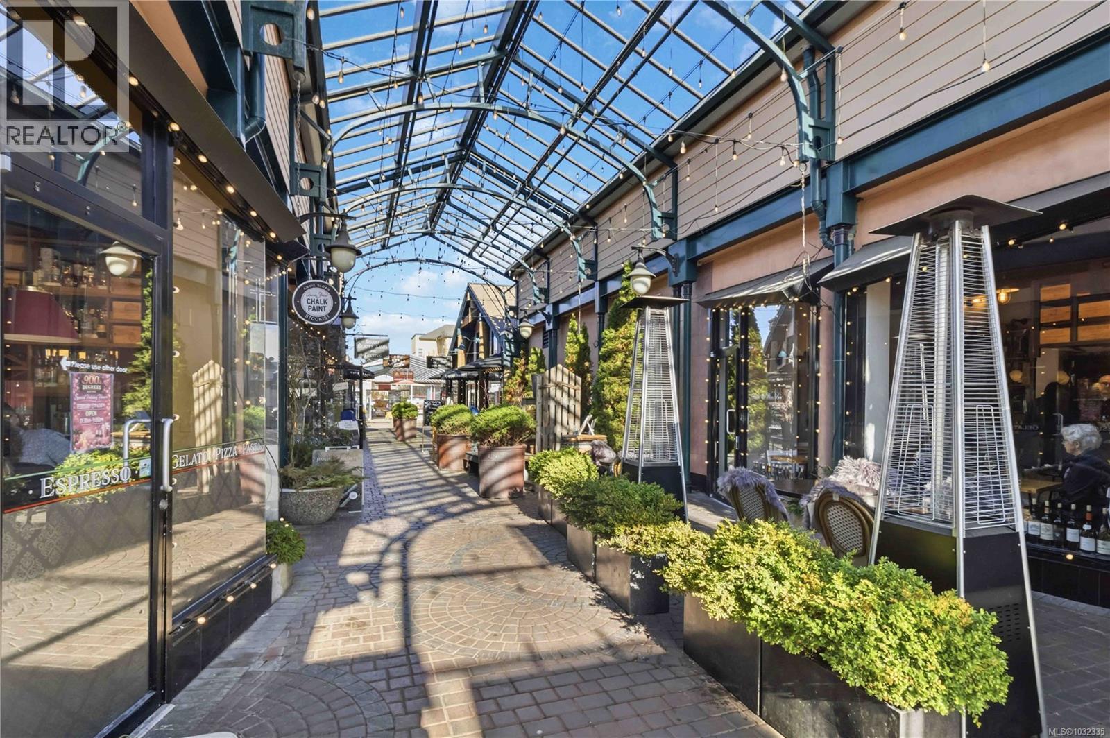 #219 2245 JAMES WHITE BLVD - 32