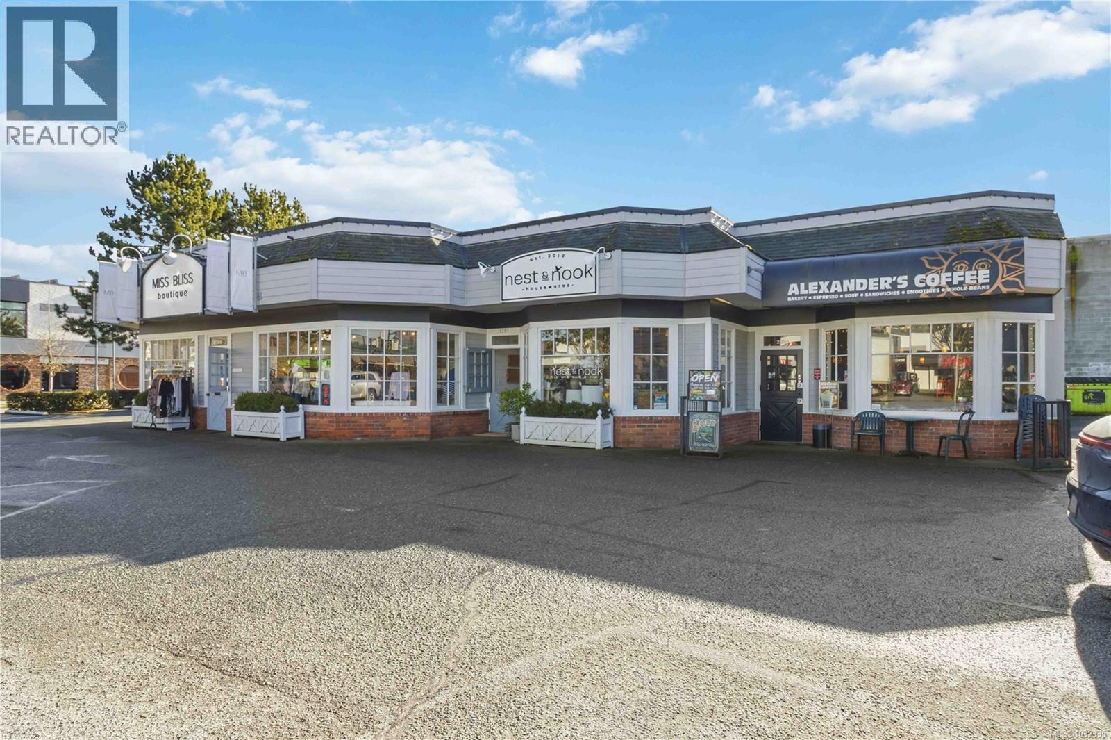 #219 2245 JAMES WHITE BLVD - 33