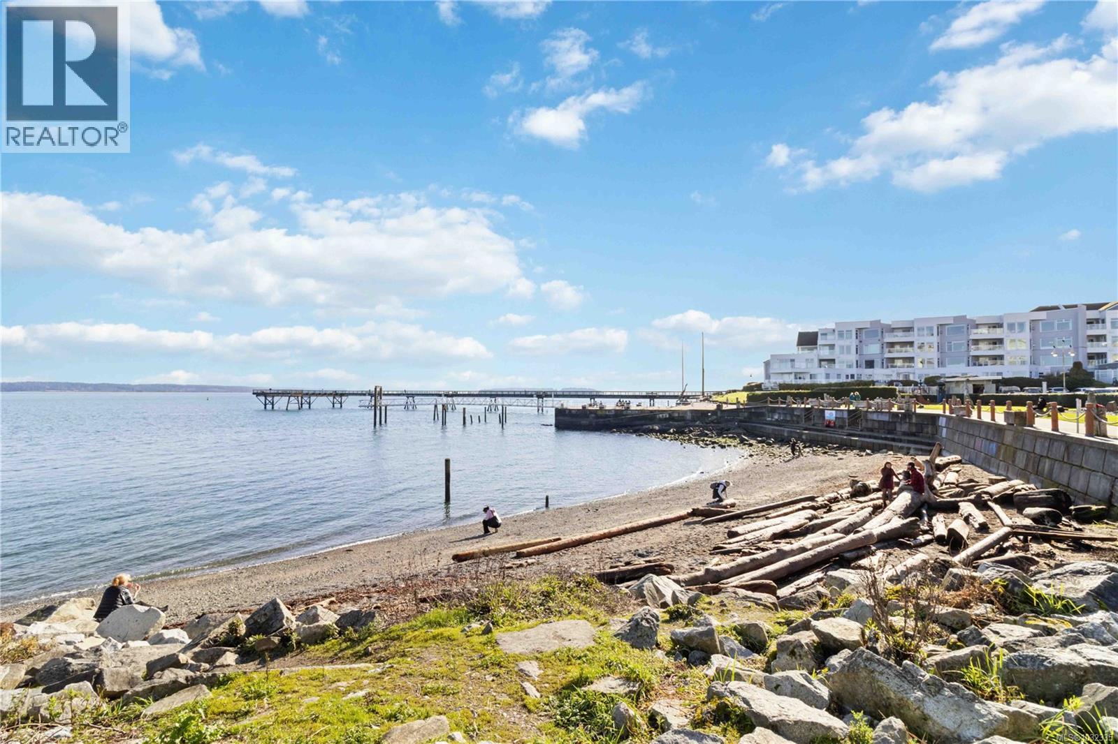 #219 2245 JAMES WHITE BLVD - 34