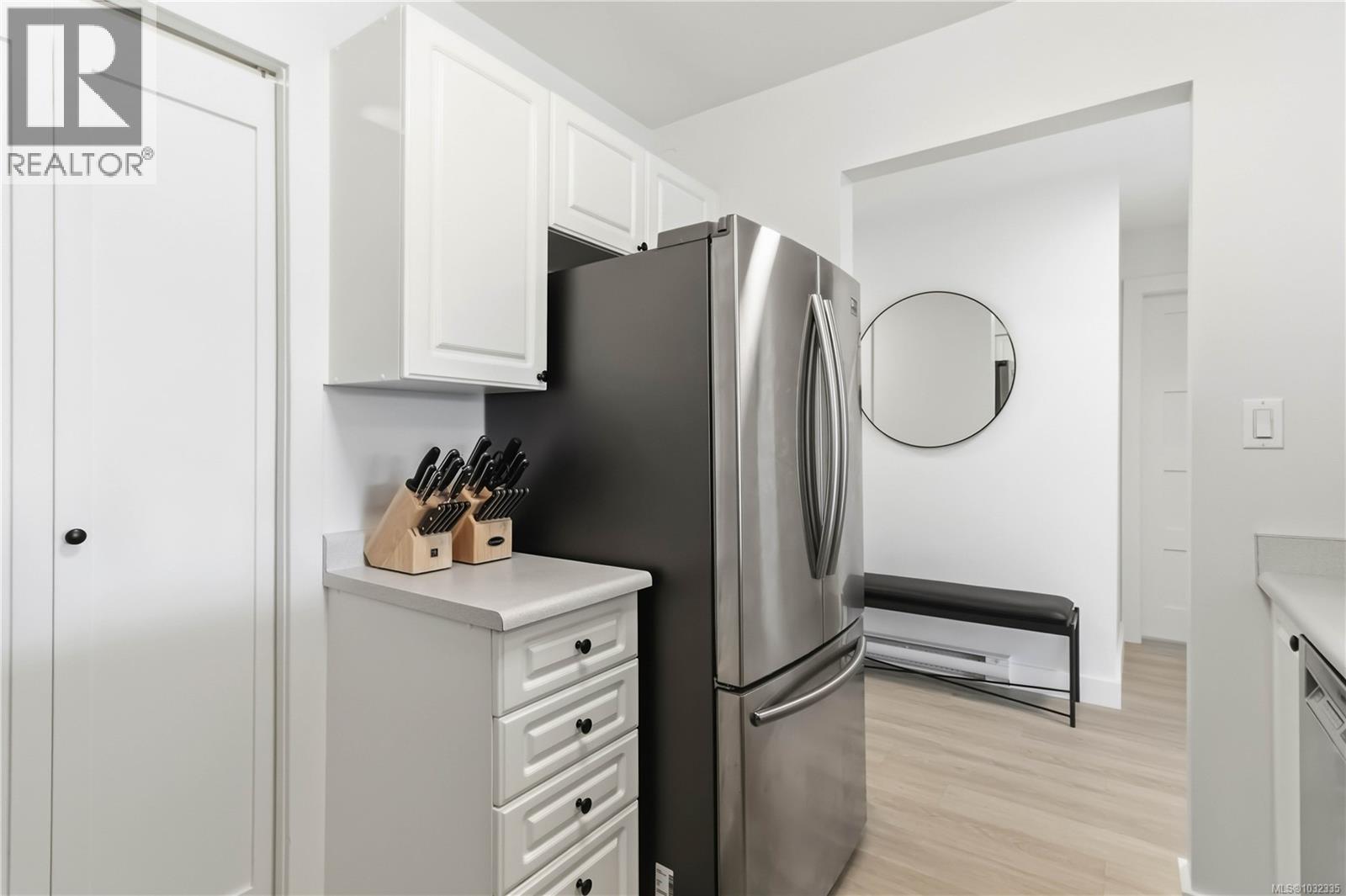 #219 2245 JAMES WHITE BLVD - 6