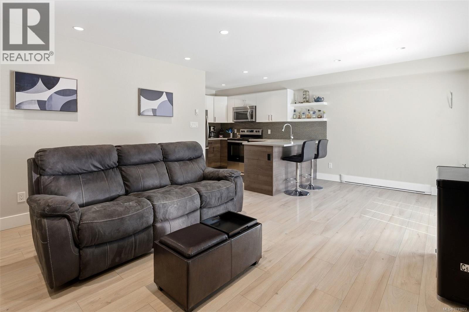 #117 2737 JACKLIN RD - 7