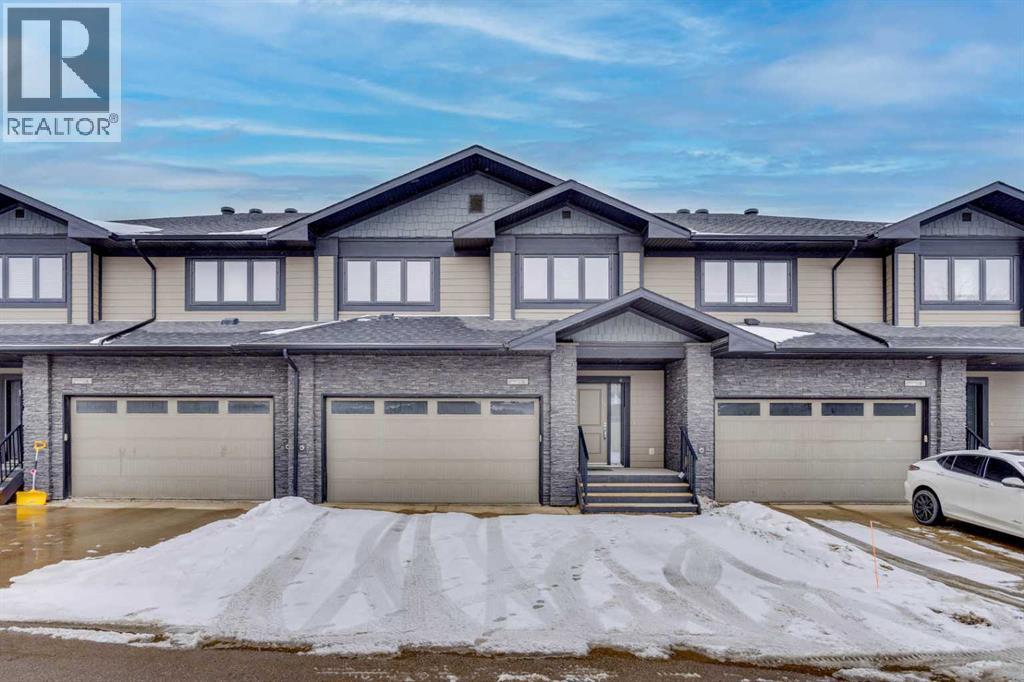 208 Sparrow Hawk Drive, Fort McMurray