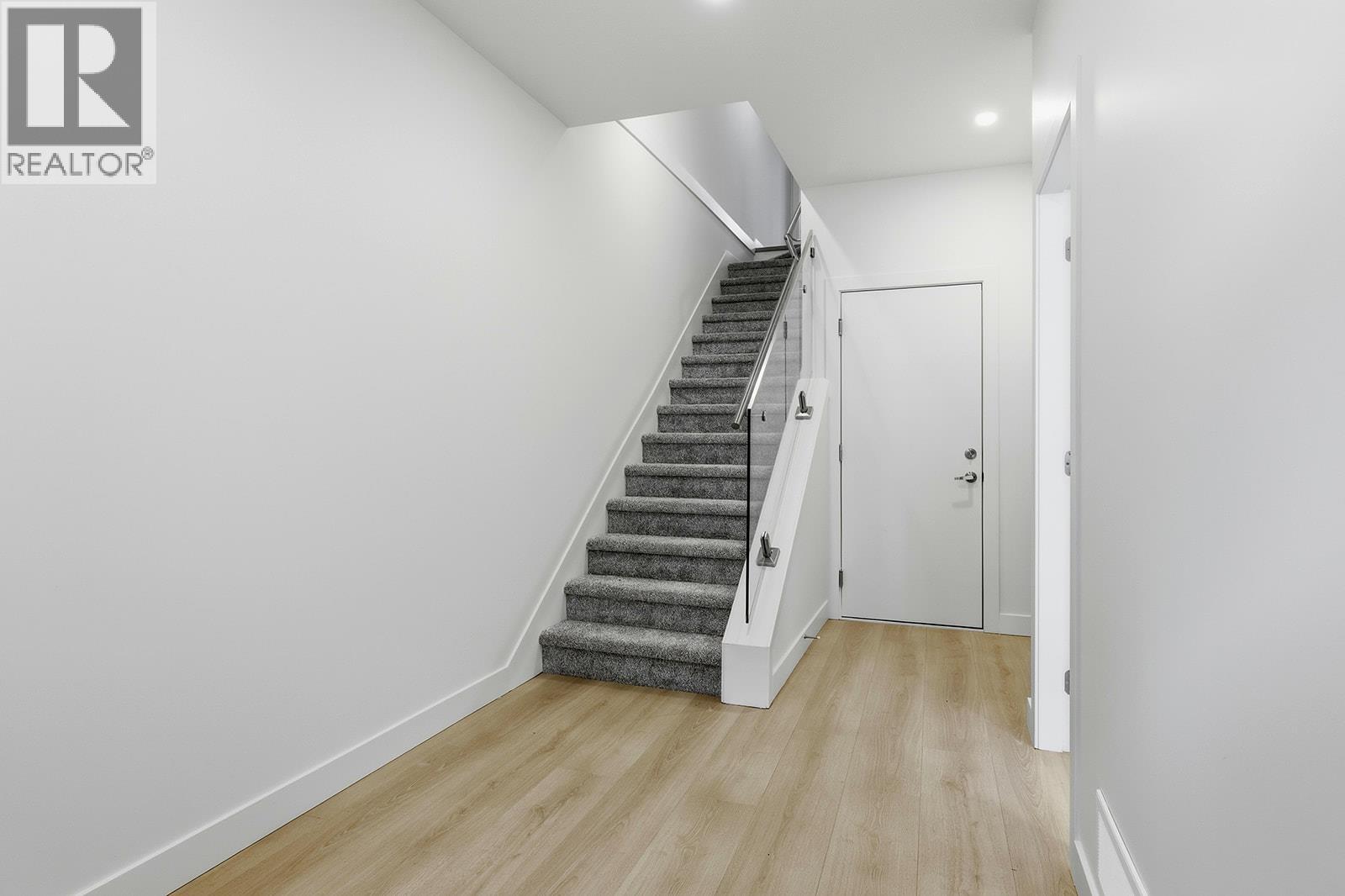 113 5300 Main Street, Kelowna