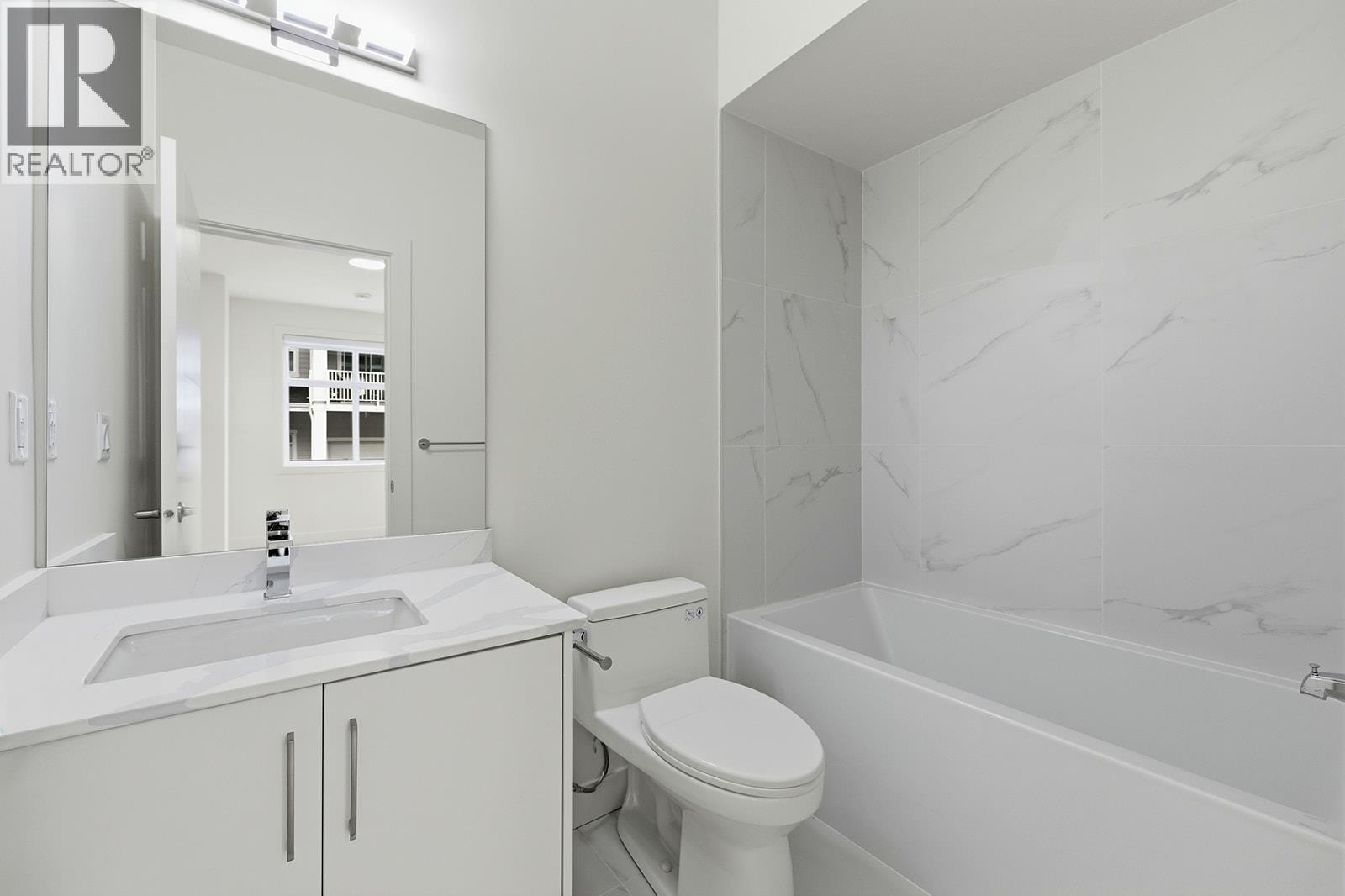 113 5300 Main Street, Kelowna