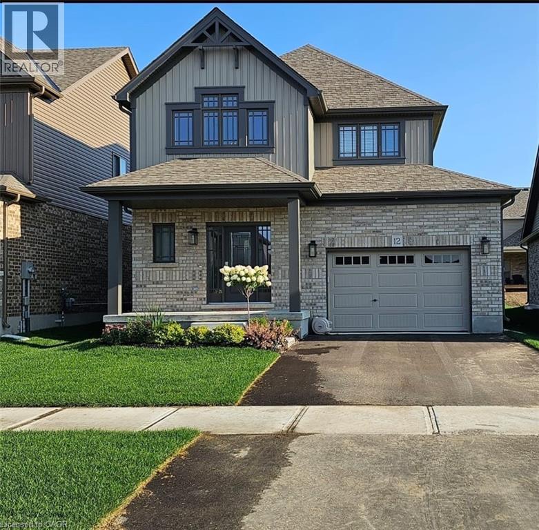 12 MITCHELL Avenue - 1
