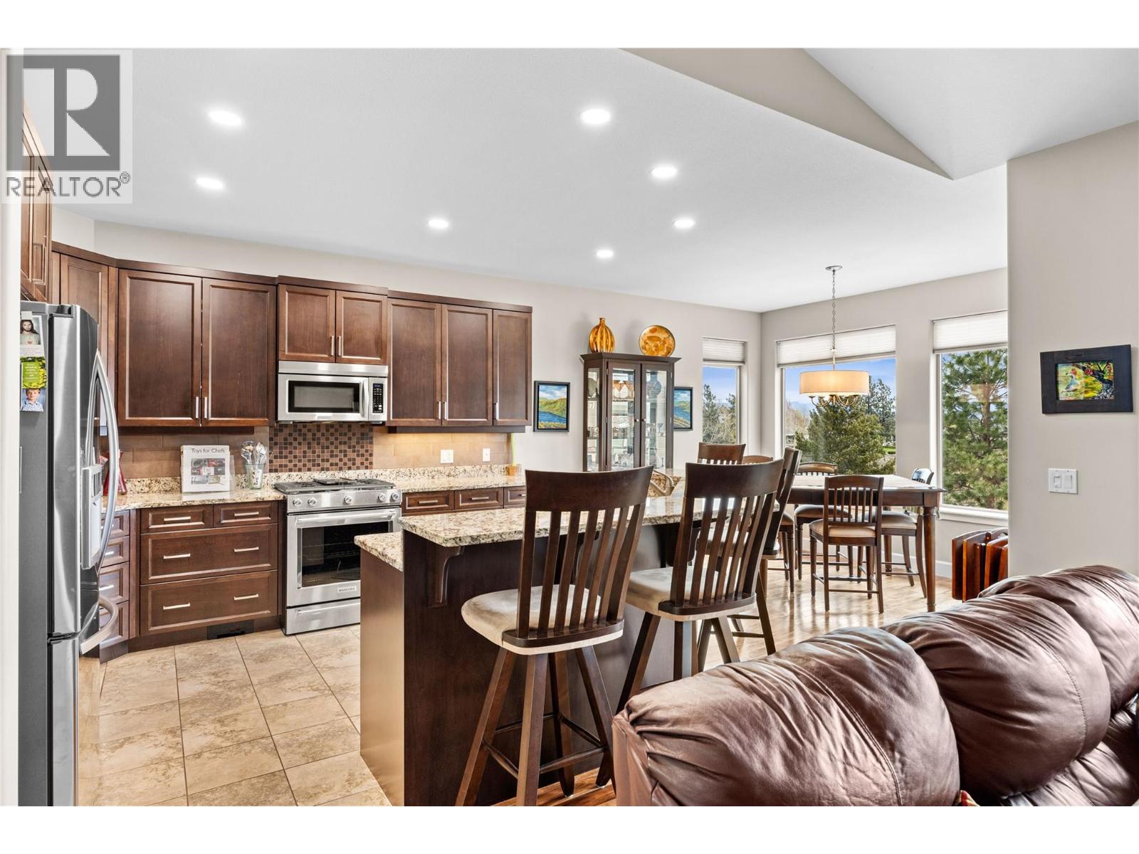 289 4035 Gellatly Road, West Kelowna