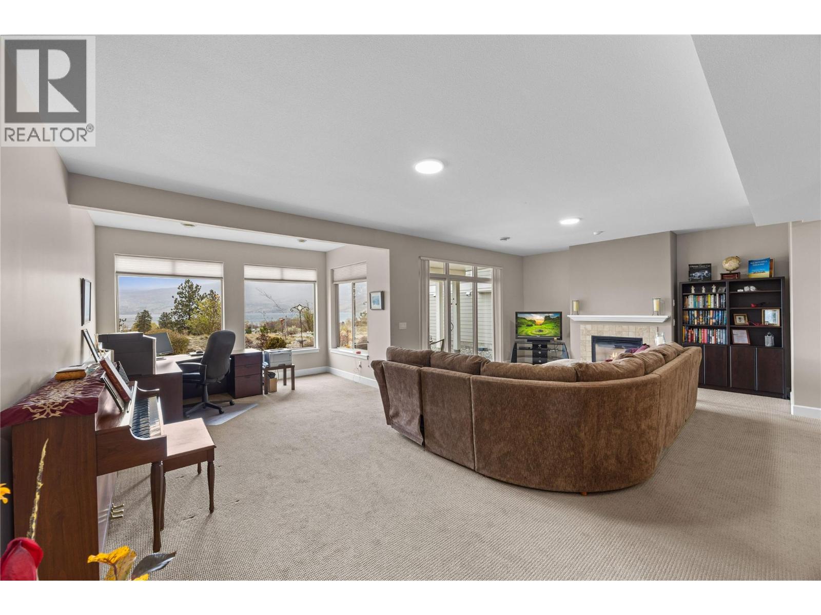 289 4035 Gellatly Road, West Kelowna