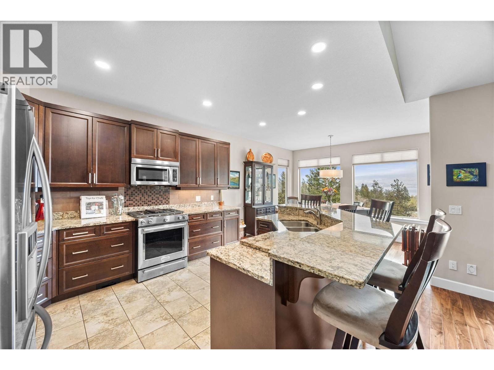 289 4035 Gellatly Road, West Kelowna