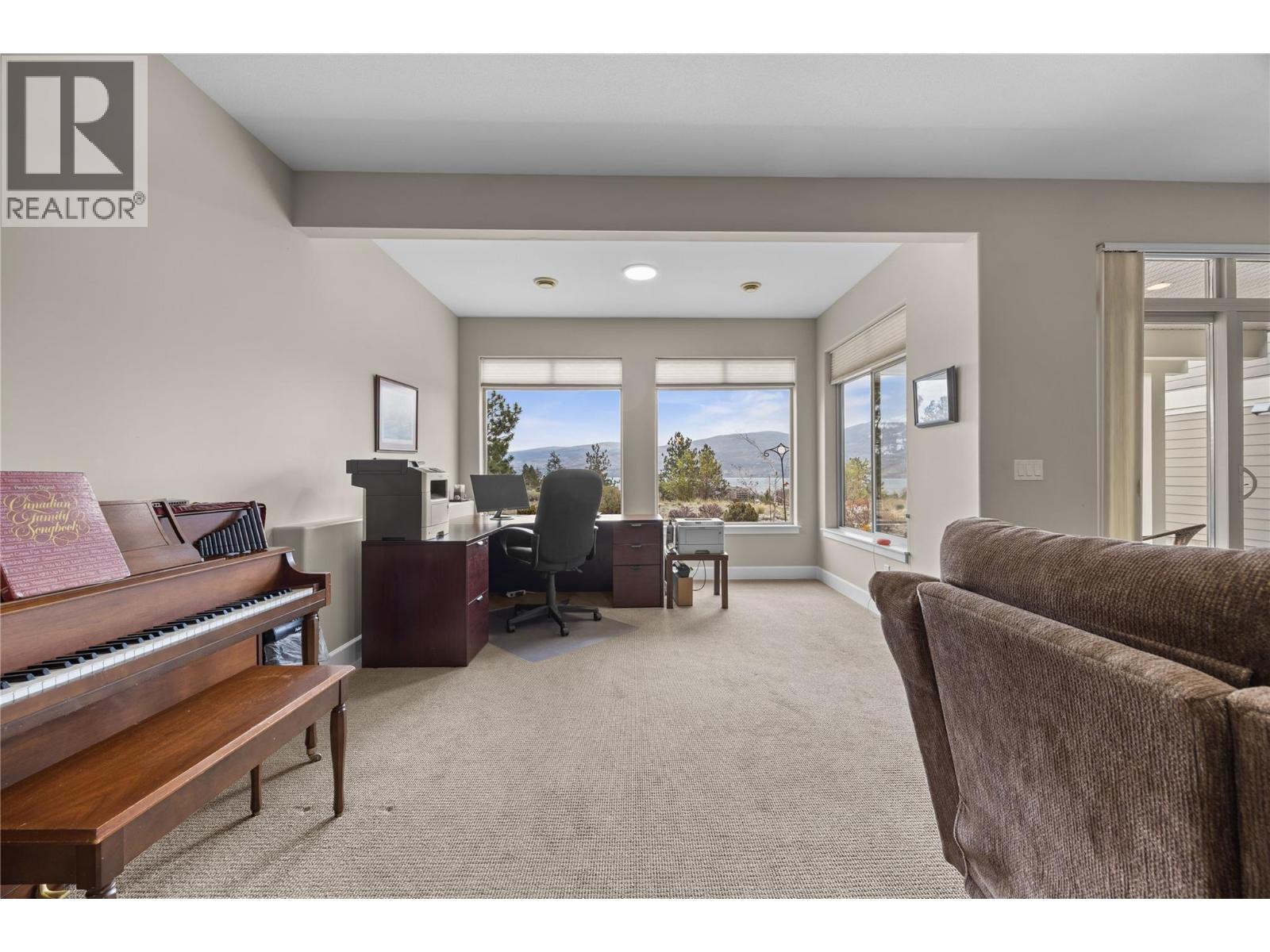 289 4035 Gellatly Road, West Kelowna